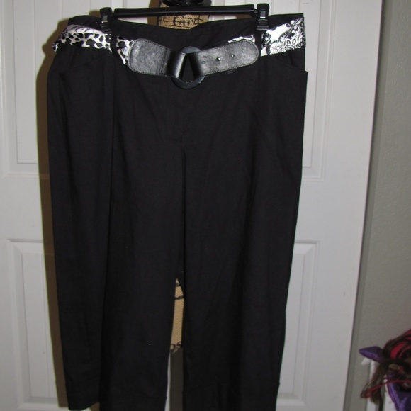 White House Black Market Pants - NEW NWT White House Black Market Capris 12